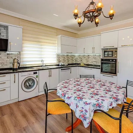 Villa Goekkusagi - 3 Bedroom Holiday Villa In Fethiye Kayakoey