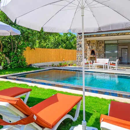 Villa Goekkusagi - 3 Bedroom Holiday Villa In Fethiye Kayakoey Fethiye